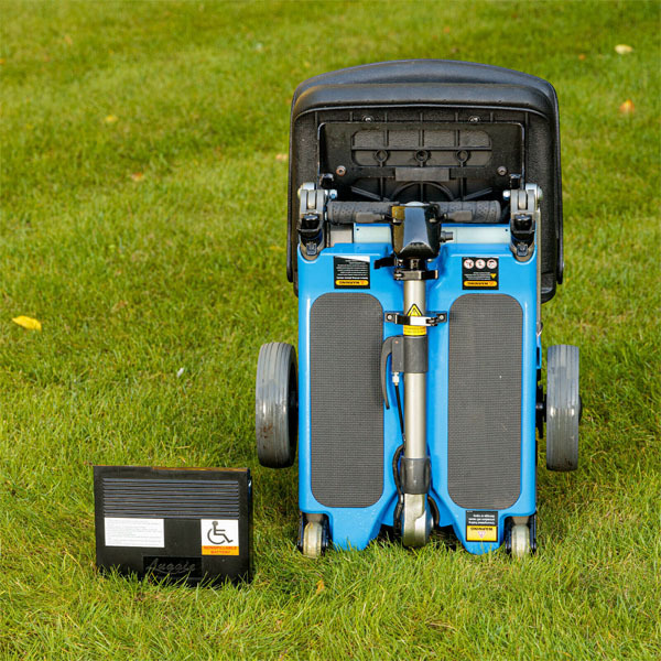 LUGGIE BLUE Folding Travel Mobility Boot Scooter