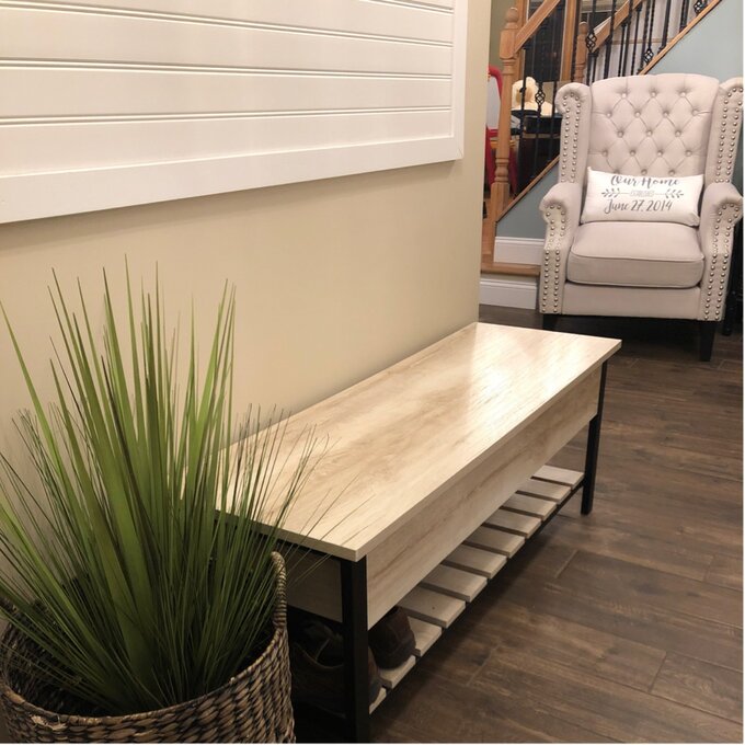 【Furniture】Ochlocknee Flip Top Storage Bench