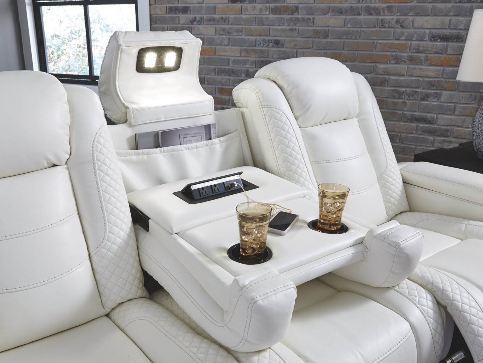 【Furniture】85.25'' Wide Home Theater Sofa with Cup Holder